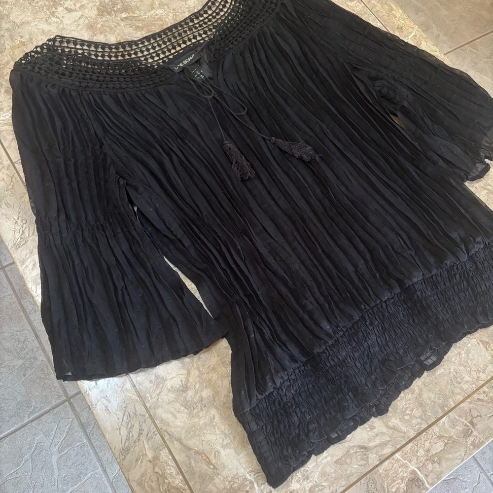 Lane Bryant Black Boho Sheer Pleated Crochet Peasant Top 14/16 W/ Tassels - Picture 3 of 9